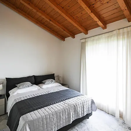 Serenity House Apartamento Menaggio